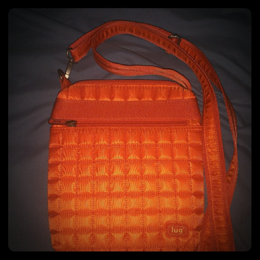 Lug crossbody purse